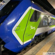 Sbarcato a Messina il primo treno Blues per la Sicilia